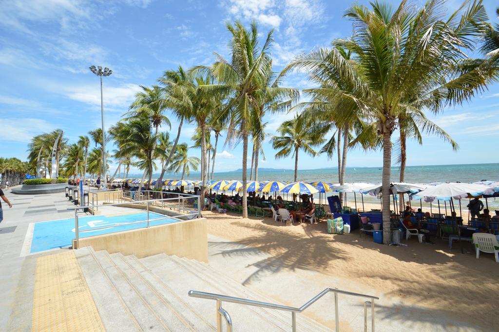 D.D. Inn Beach Guesthouse Pattaya Εξωτερικό φωτογραφία