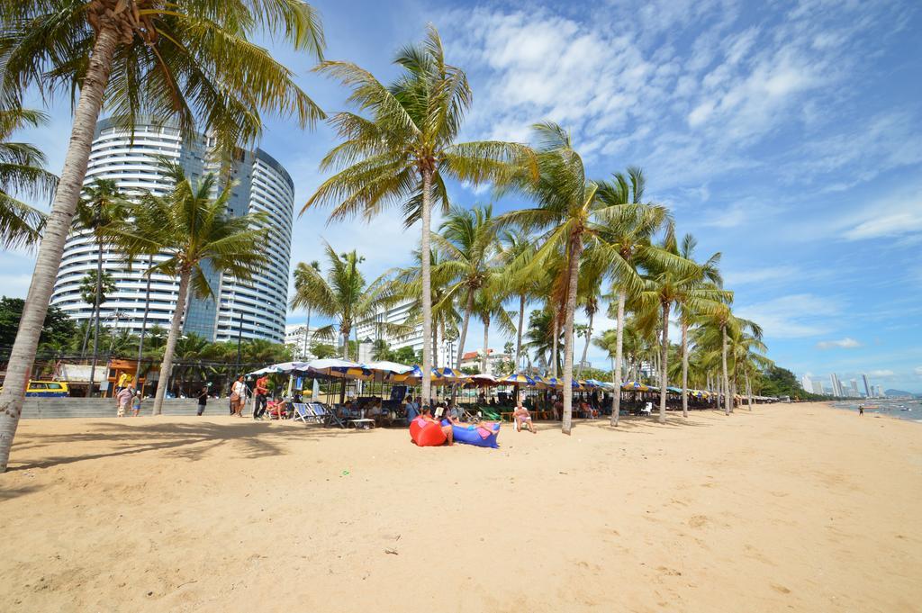 D.D. Inn Beach Guesthouse Pattaya Εξωτερικό φωτογραφία